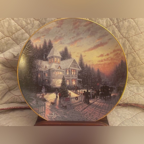 Thomas Kinkade xmas Plate 8” Knowles Numbered Magic Of Christmas 1st Issue - Picture 2 of 6